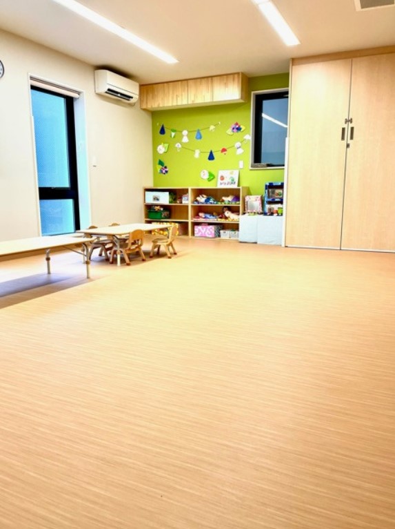 幼稚園・保育園　sakura保育園六本木（幼稚園・保育園）まで148m