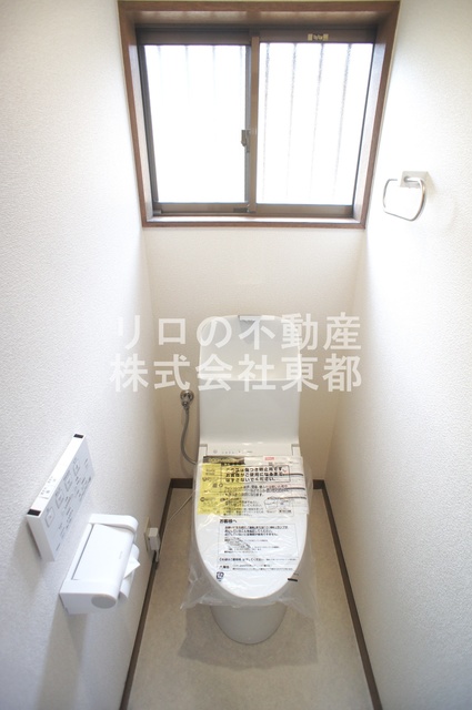 トイレ　冬に嬉しい暖房便座付です！