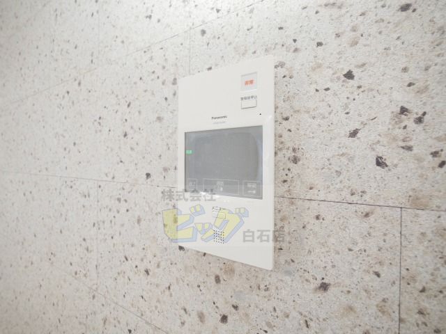 セキュリティ　安心のＴＶモニターホン設備が付いています♪