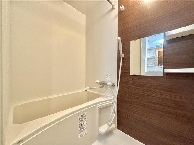 バス・シャワールーム　他部屋