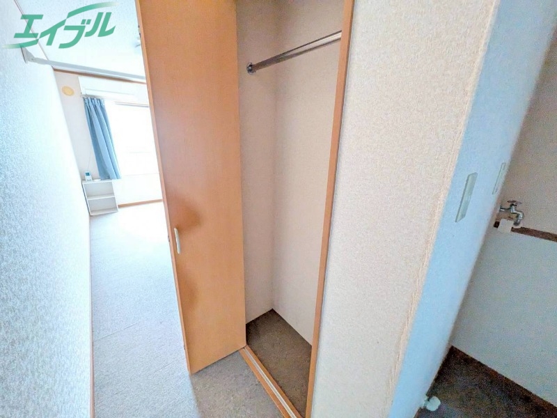 収納　別部屋参考写真です