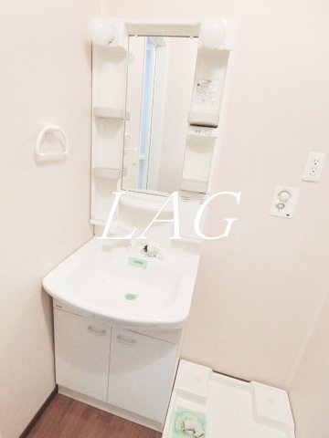 洗面設備　洗面台です。