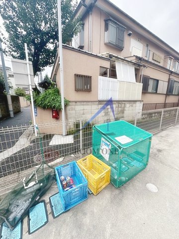 その他共有部分　敷地内ゴミ置き場です。