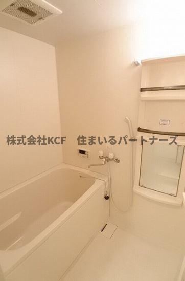 バス・シャワールーム　お風呂で日々の疲れを落としましょう