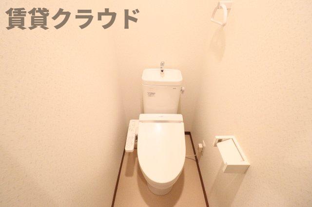 トイレ　トイレもきれいです