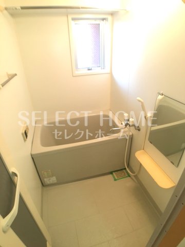 バス・シャワールーム　日々の疲れを癒すお風呂付です