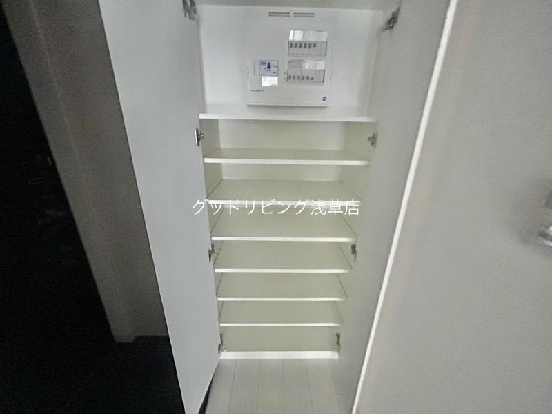収納