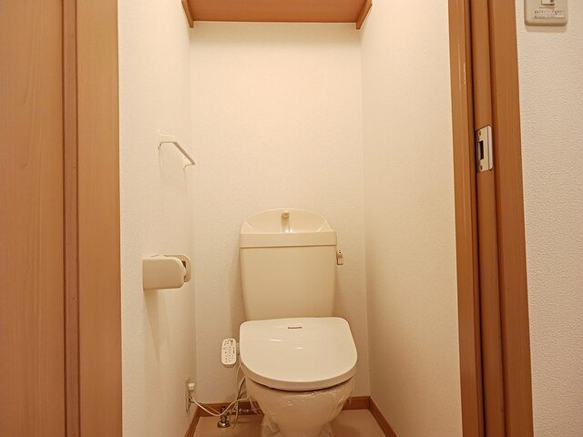 トイレ　コンパクトで使いやすいトイレです