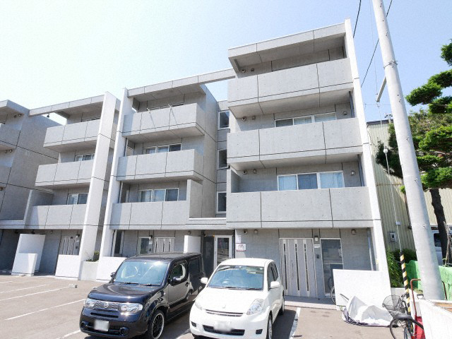 建物外観　インターネットが無料で利用可能なマンションです♪