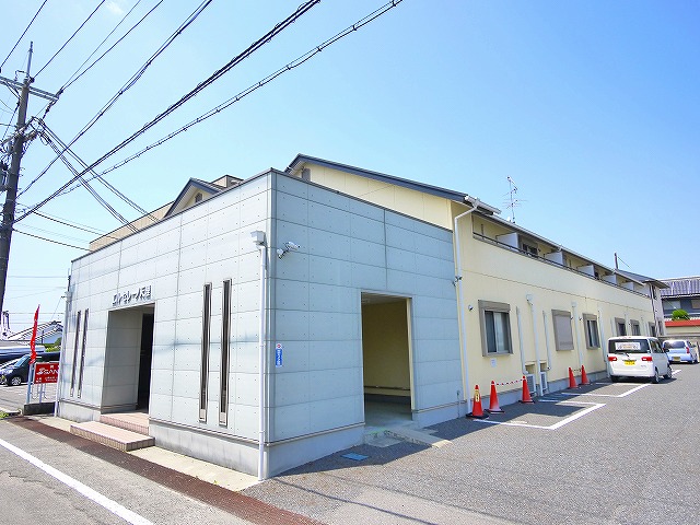 建物外観　きれいな外観です