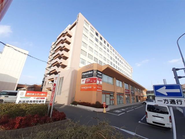郵便局　福岡流通センター内郵便局（郵便局）まで400m