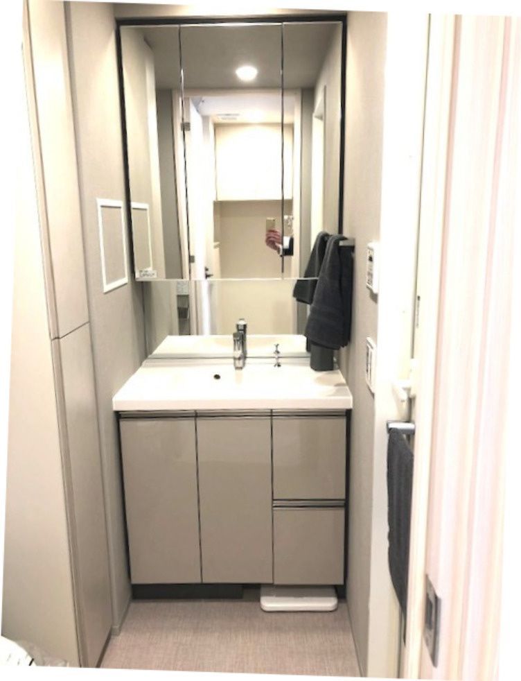 洗面設備　写真は同タイプ住居です。