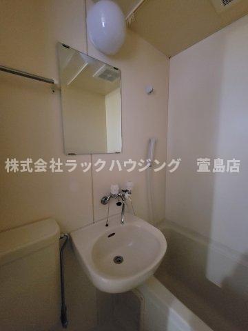 洗面設備　※同仕様写真となります。