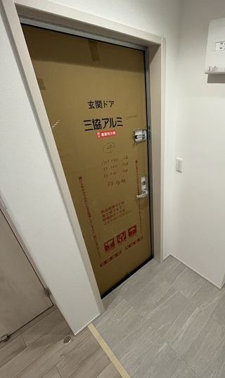 玄関　同仕様