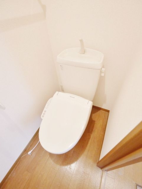 コンフォートヴィラのトイレ写真