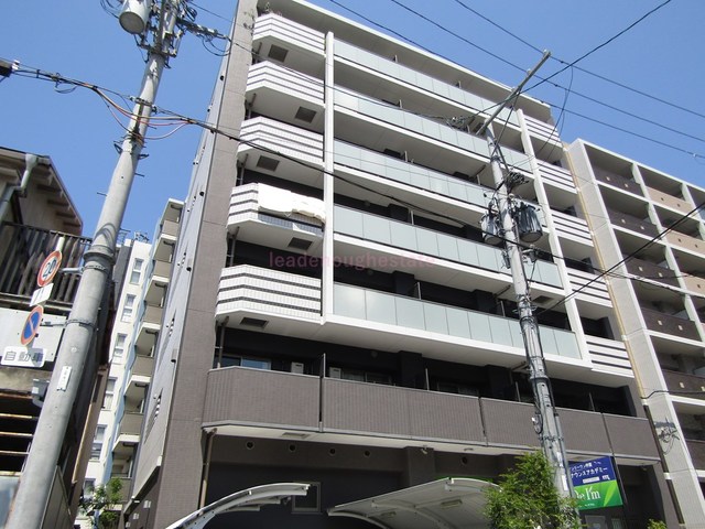 京橋イーストガーデンの外観写真