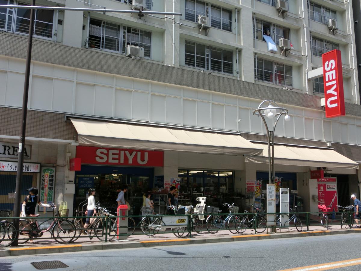 スーパー　西友高田馬場店（スーパー）まで156m