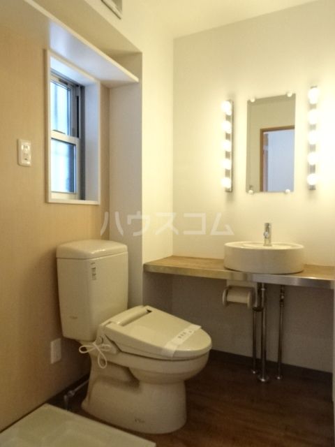 フローラ2のトイレ写真