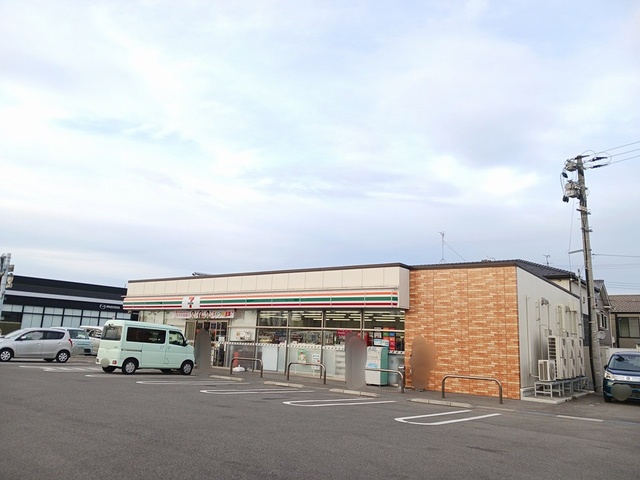 コンビニ　セブンイレブン有明大橋町店（コンビニ）まで213m