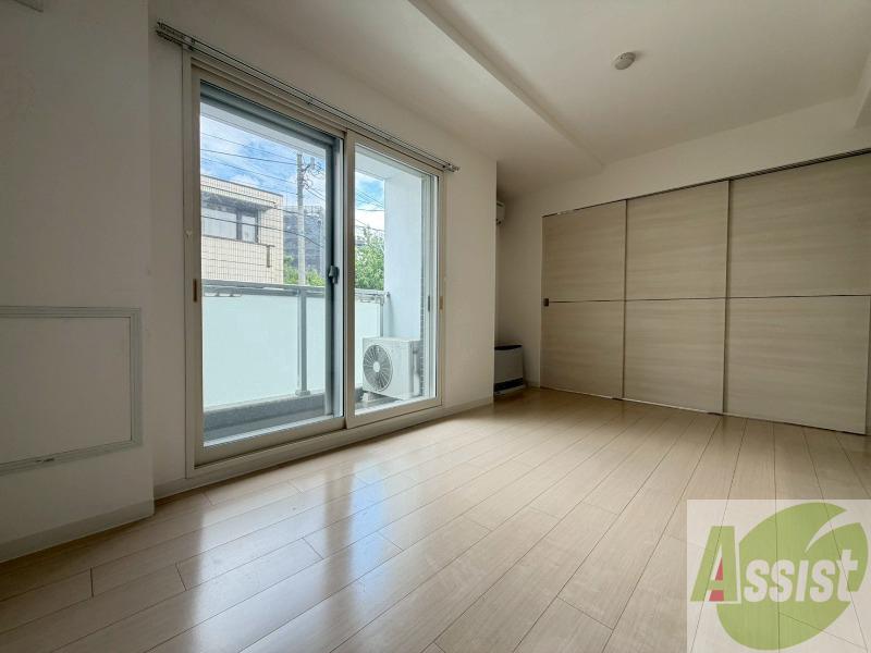 居室・リビング　広くてキレイなお部屋が広がっていて、充実した生活が送れそう。