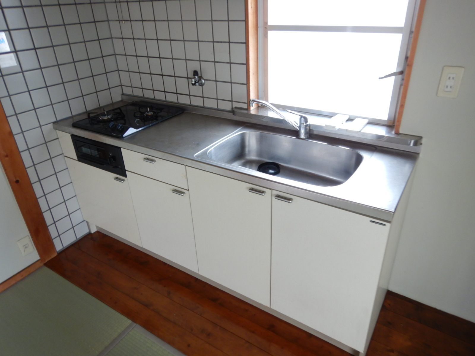 離宮前町貸戸建のキッチン写真