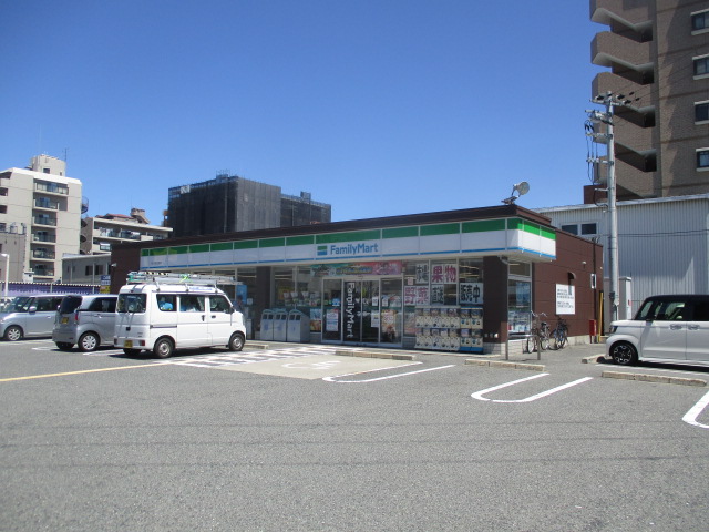 コンビニ　ファミリーマート MYS新北島店（コンビニ）まで378m