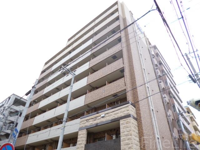 神戸市兵庫区三川口町のマンションの建物外観