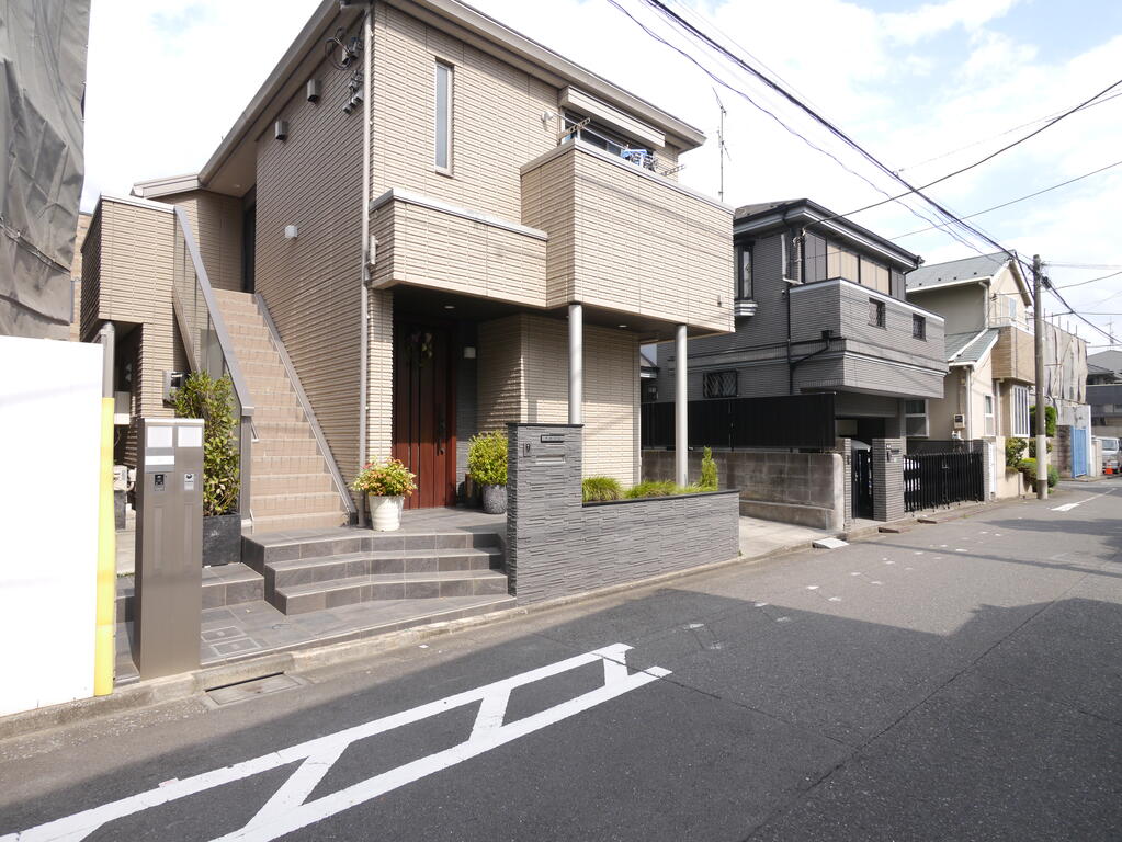 豊島区千川2丁目イズ