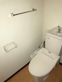 【宇都宮市緑のマンションのトイレ】