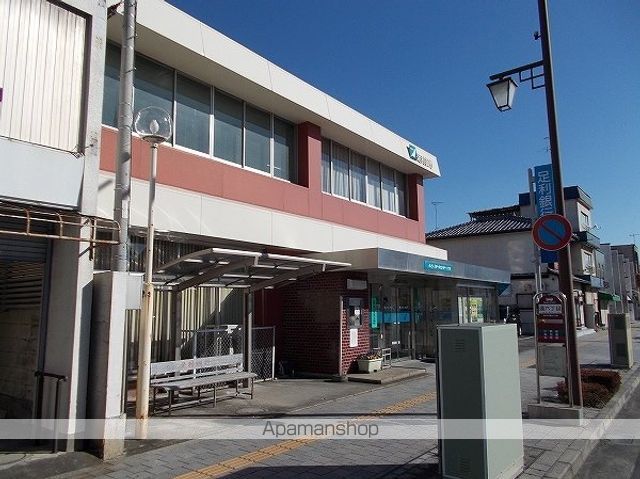 銀行　（株）足利銀行／六丁目支店（銀行）まで456m