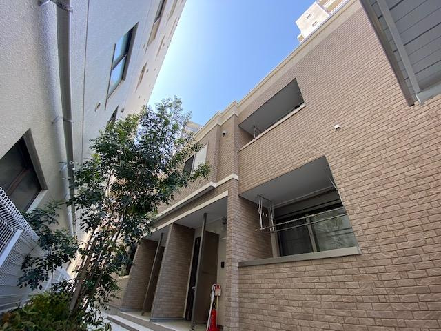 広島市中区昭和町のアパートの建物外観
