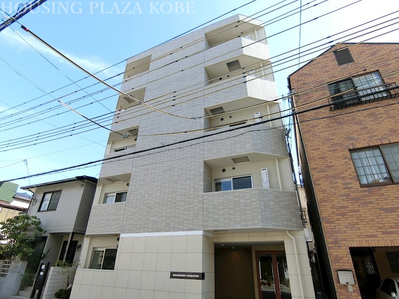 神戸市須磨区稲葉町のマンションの建物外観