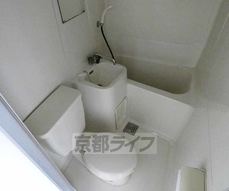 バス・シャワールーム　ユニットバスです。