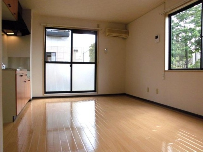 居室・リビング　図面と現状に相違がある場合には現状を優先