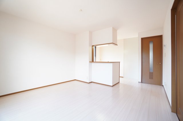 居室・リビング　※同物件・同タイプの写真です。