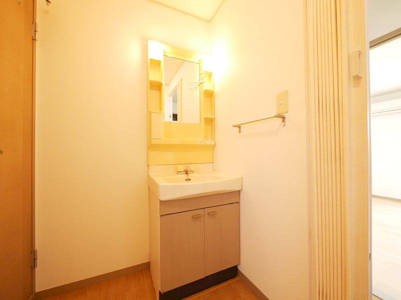 洗面設備　洗面化粧台