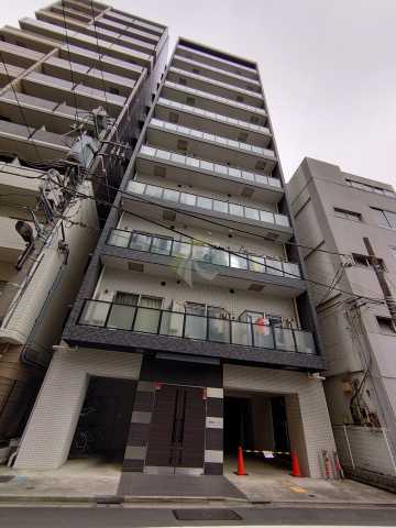 千代田区岩本町のマンションの建物外観