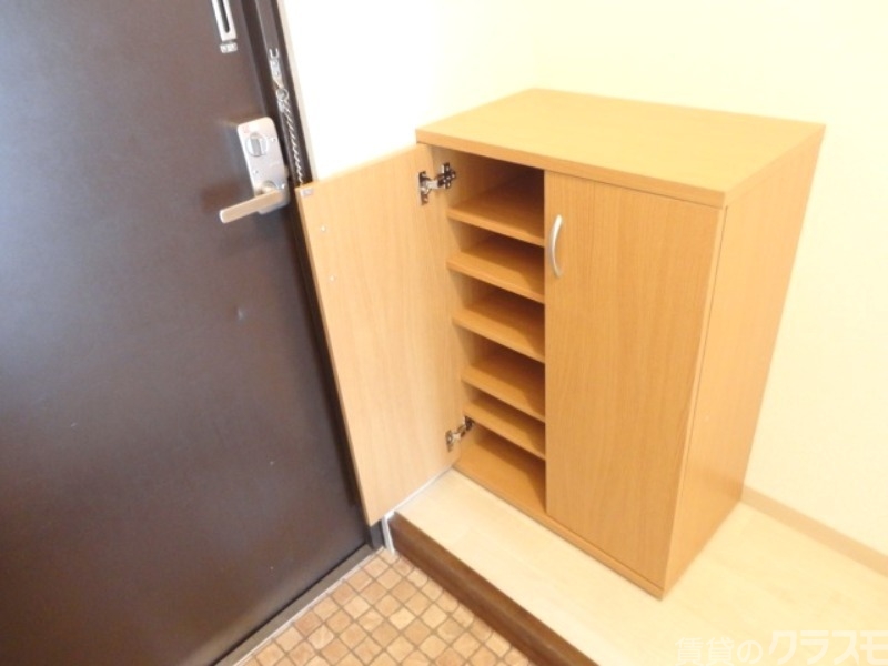 ロビー　改装したてのきれいなお風呂です。