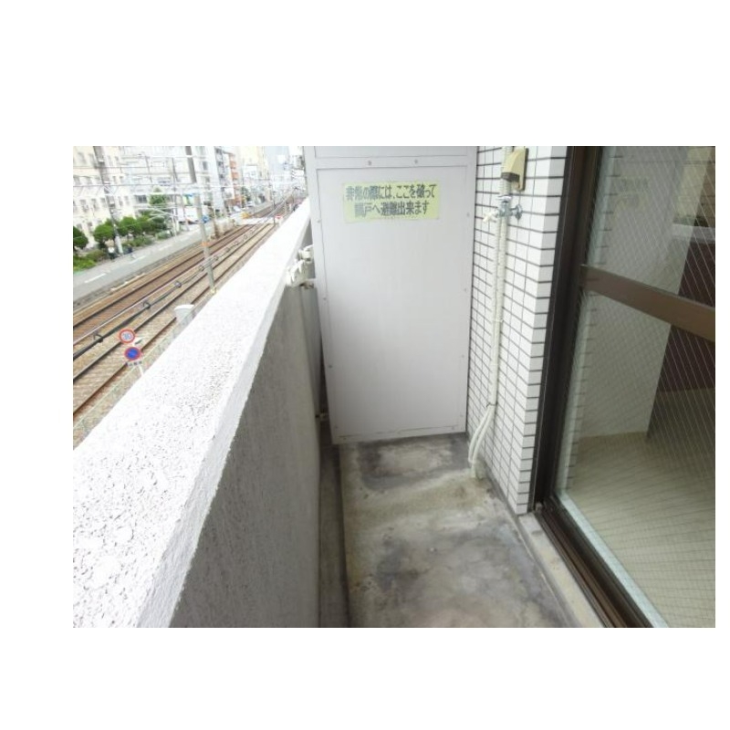 バルコニー　バルコニー完備です！