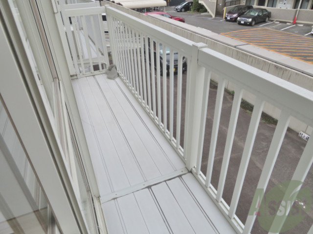 バルコニー　晴れた日にはお布団が干せます。もちろん洗濯物も干せます。