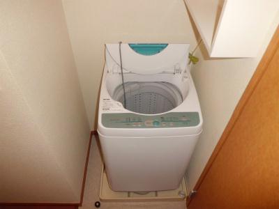 その他　全自動洗濯機。