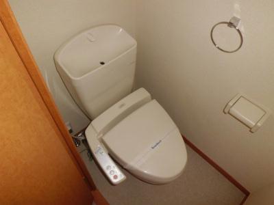 トイレ　人気設備のウォッシュレット。