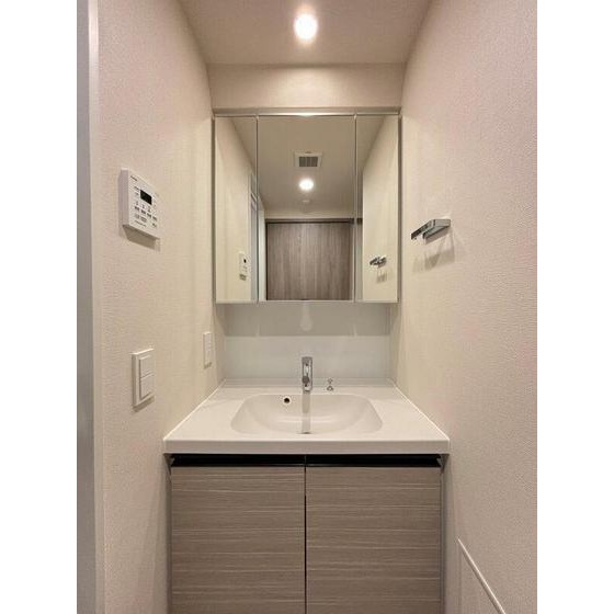 洗面設備　独立洗面台