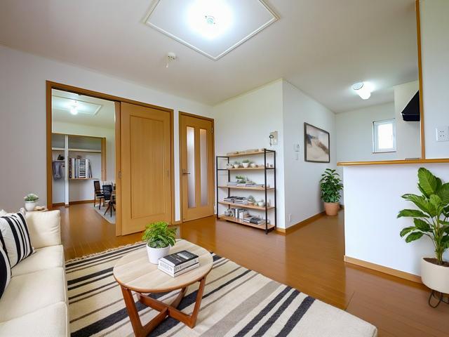 居室・リビング　CGで家具等を配置したもので家具等は含まれません