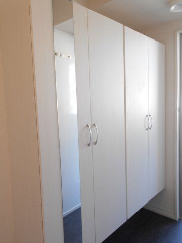 玄関　別のお部屋の写真です