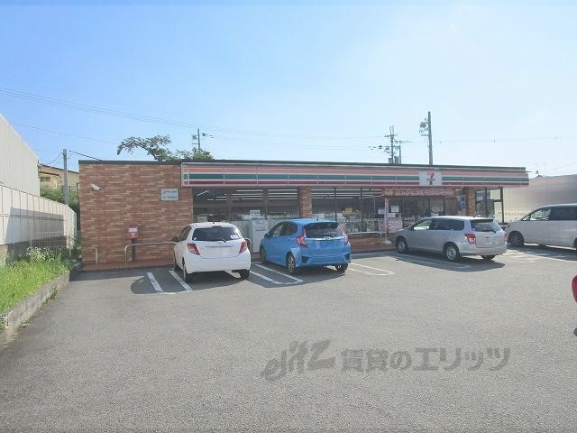 コンビニ　セブンイレブン亀岡篠町王子店（コンビニ）まで450m