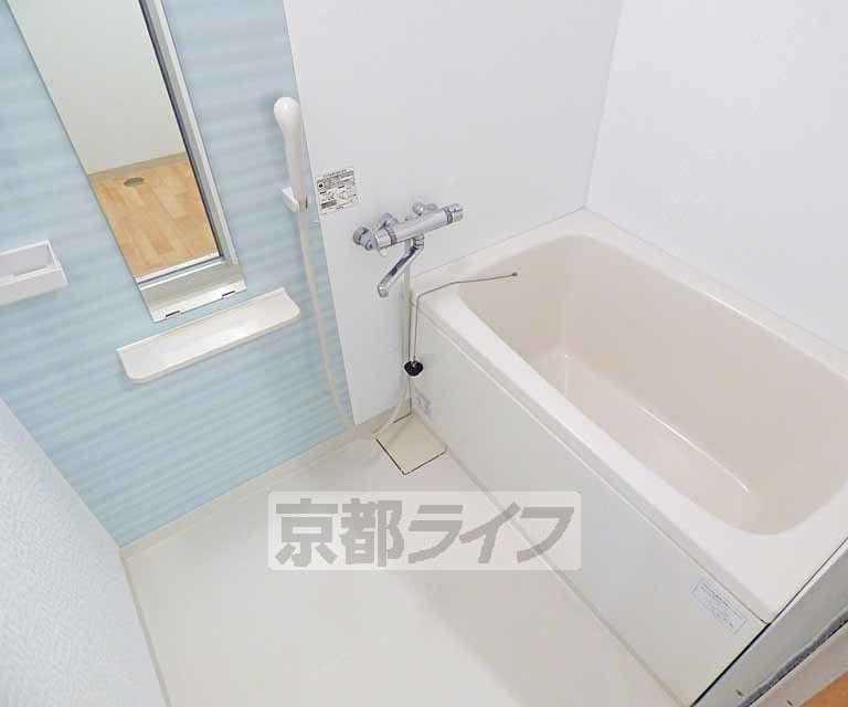 バス・シャワールーム　浴室です。