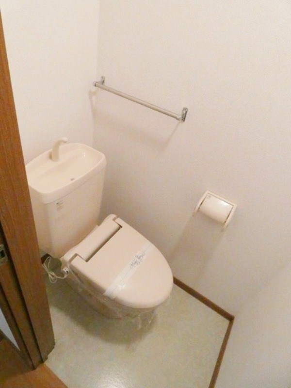 トイレ　図面と現状に相違がある場合には現状を優先