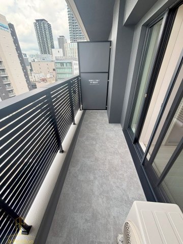 バルコニー　コンフォリア・リヴ北浜淡路町