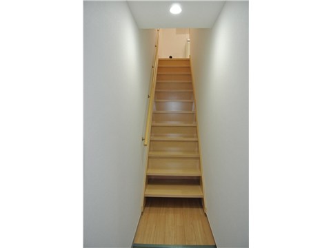 玄関　玄関・階段